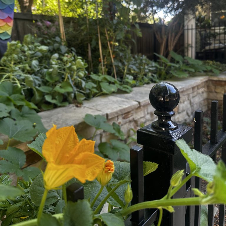 garden wall retaining